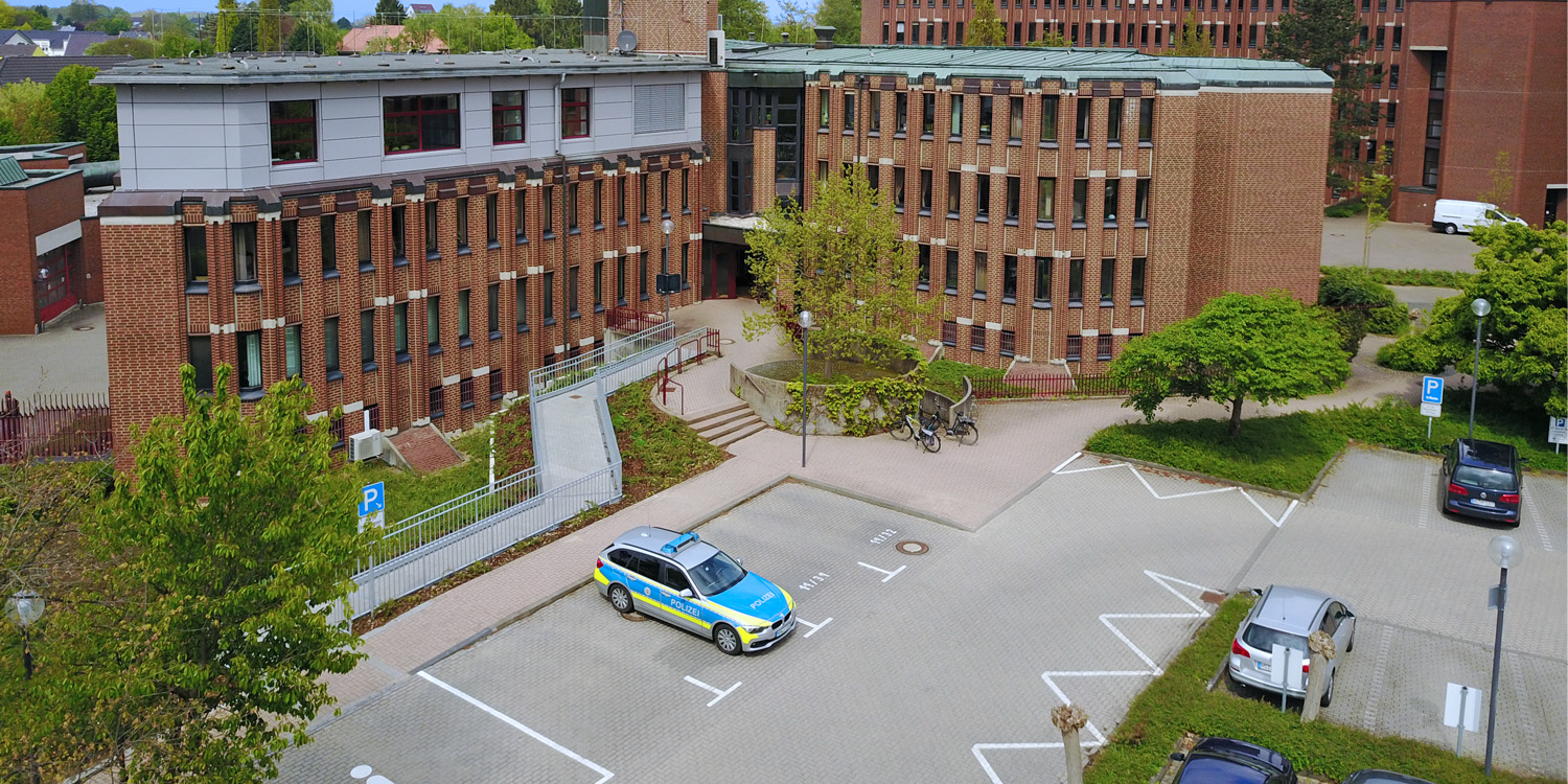 Dienstgebäude des Bezirksdienstes Heinsberg an der Carl-Severing-Straße 1 in Heinsberg